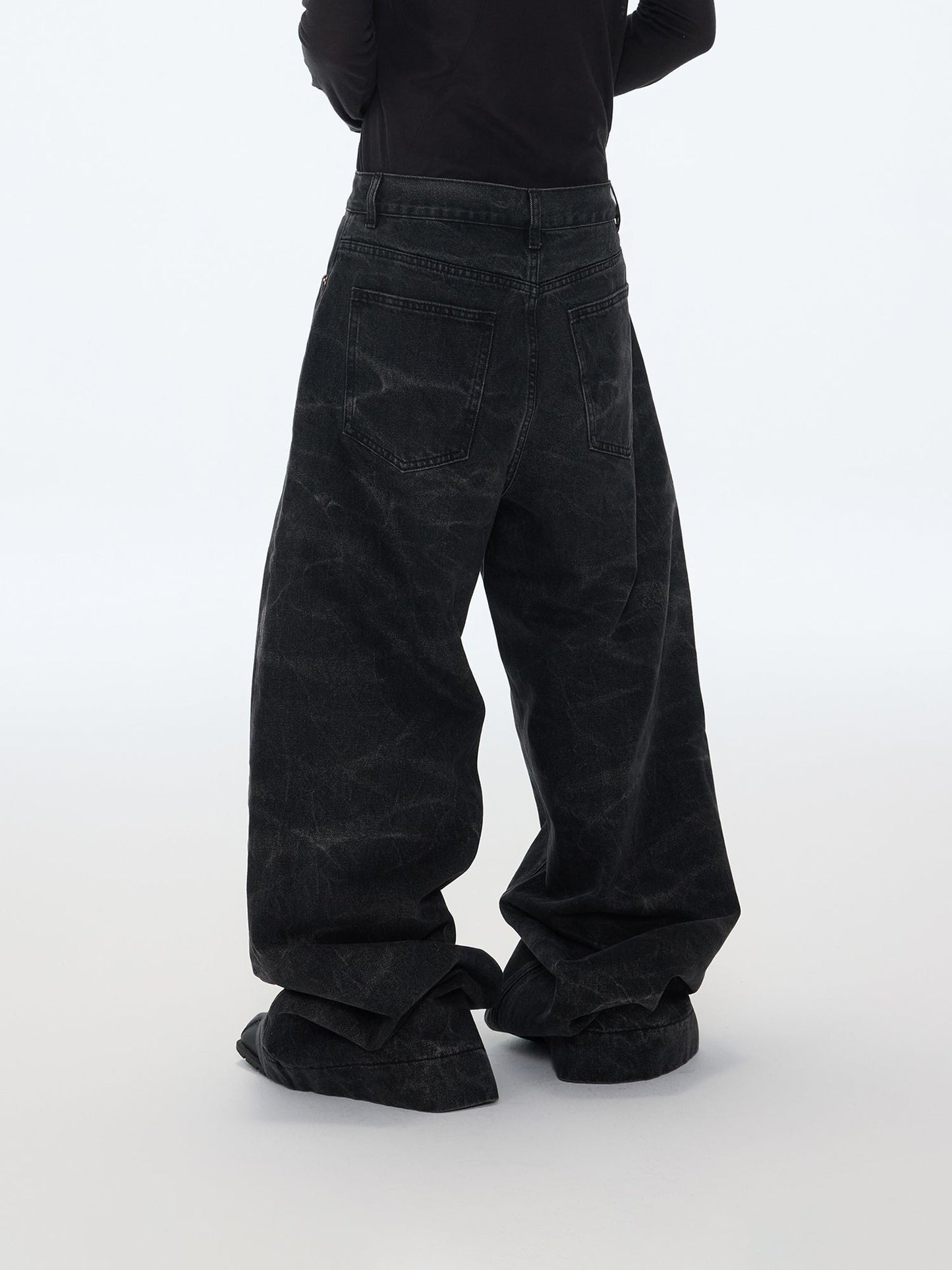 Dark Leopard Jeans