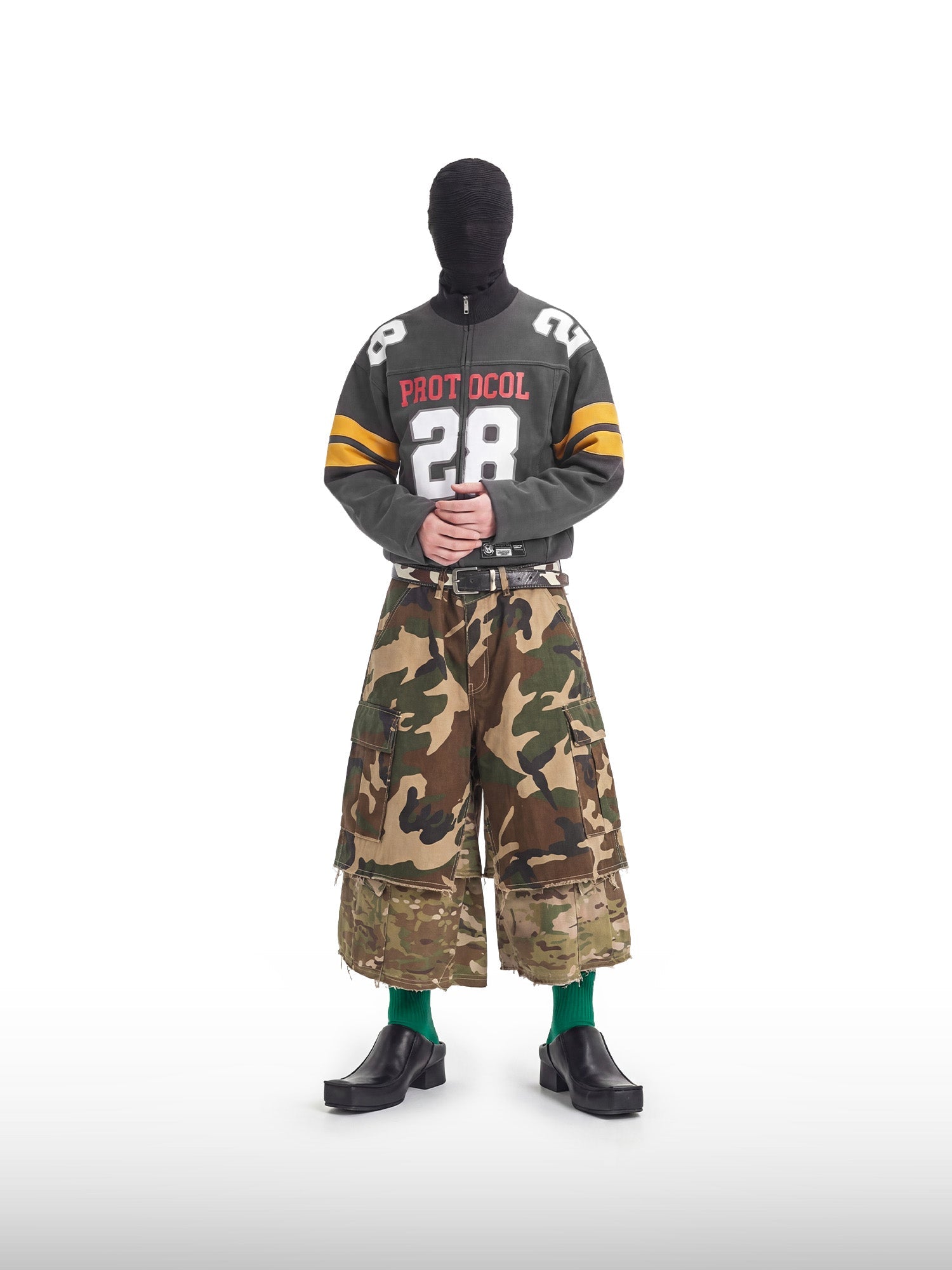 Glitch Fracture Cargo Shorts