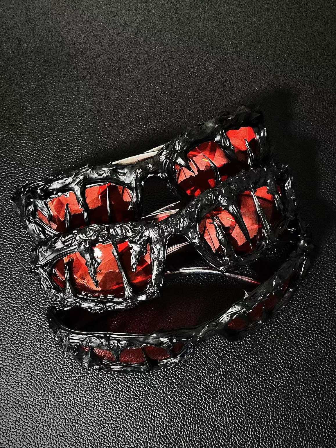 Venom Shades