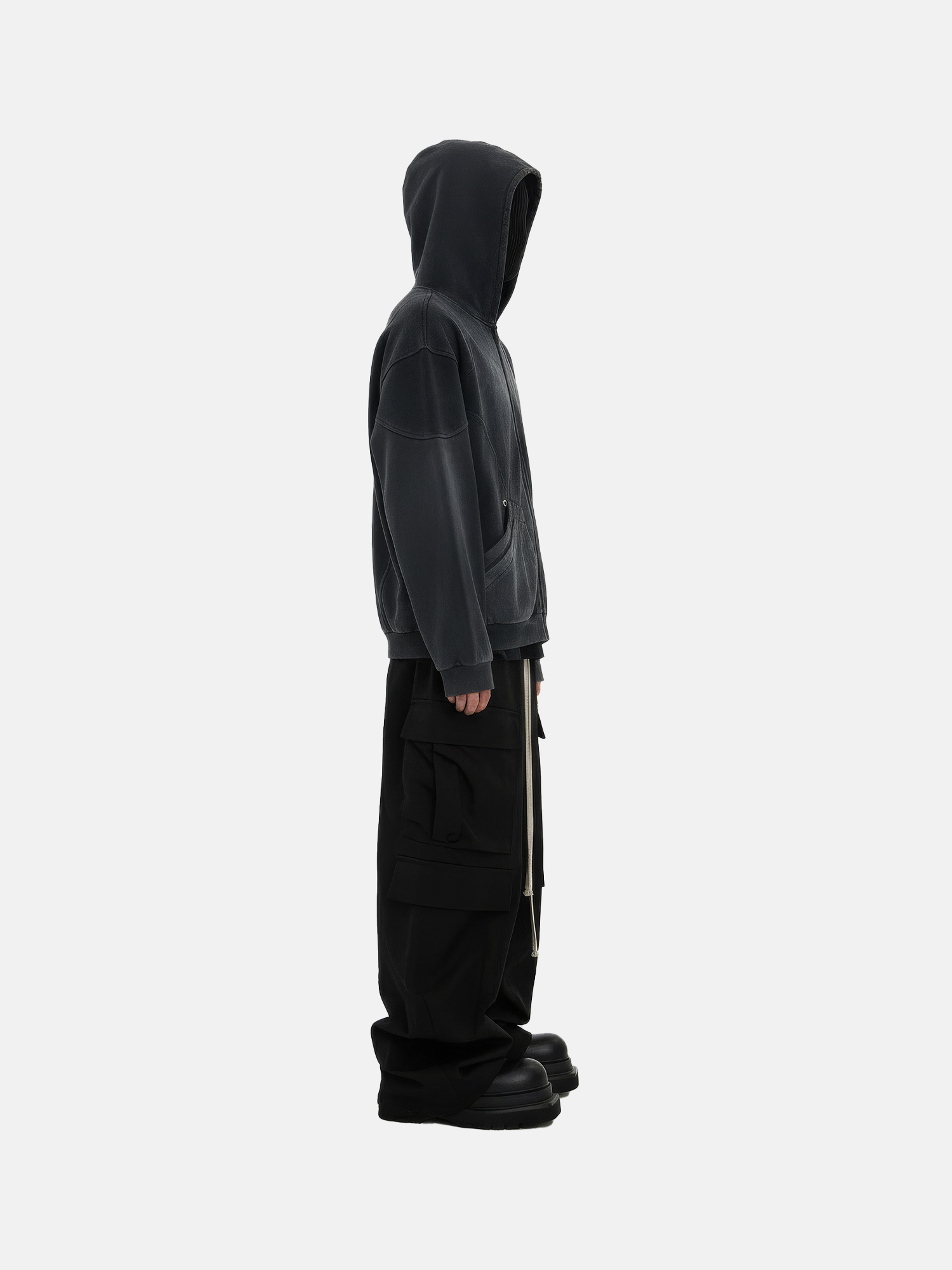 Nr.003 Dometoric Zipped Hoodie