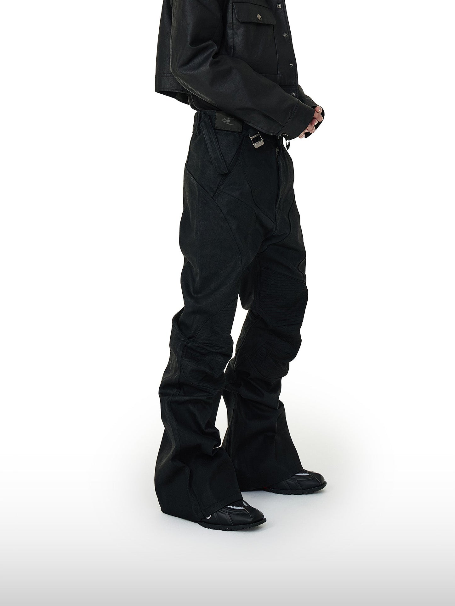 Obsidian Bastion Pants